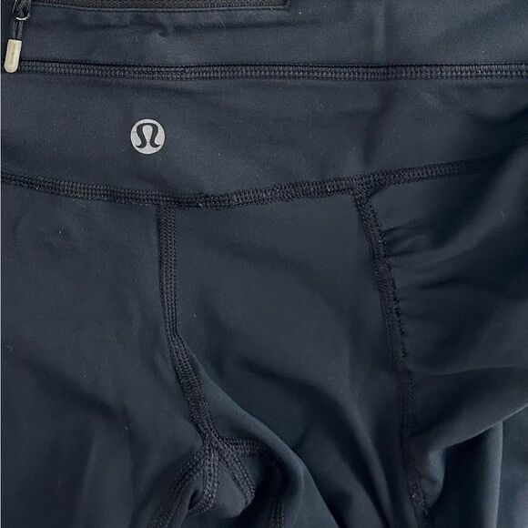 Lululemon Black Cropped Side Ruched Leggings Size 4 - Picture 4 of 11